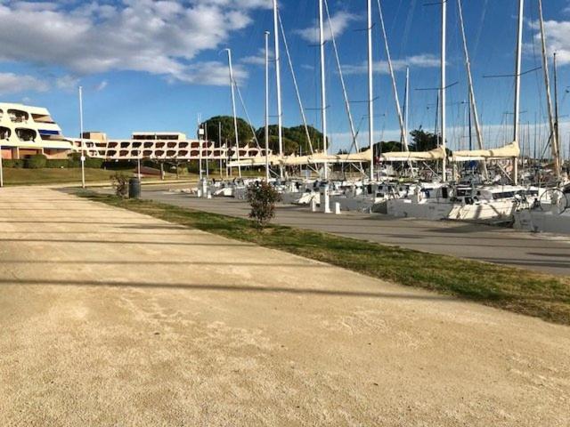 As21549 - Studio Lumineux Vue Mer Avec Piscine Et Parking Commun Le Grau-du-Roi Zewnętrze zdjęcie